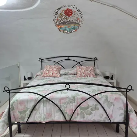 La Rosa Bed & Breakfast 3*