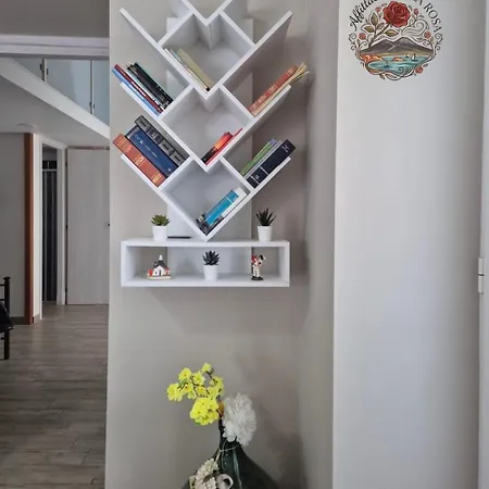 Acomodação com café da manhã  La Rosa 3*